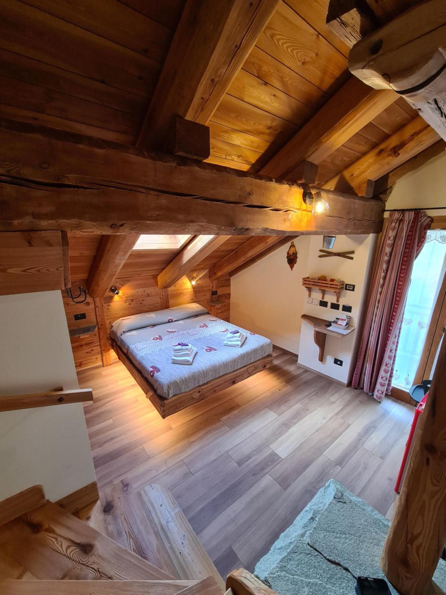 La Maison. Il Nido Dell'Aquila Бардонеккія Екстер'єр фото